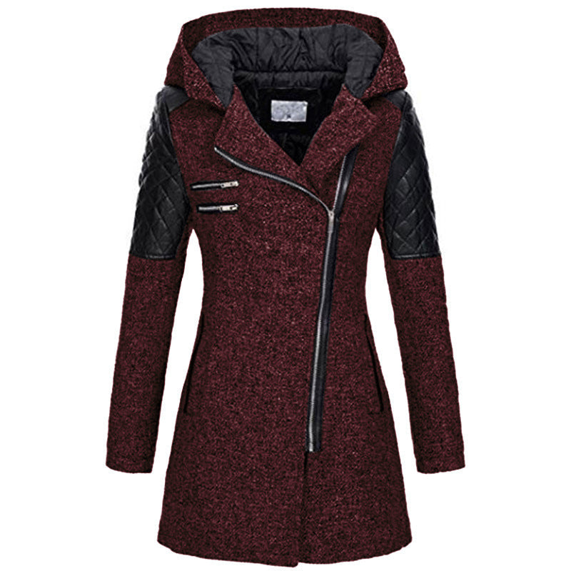 Akane | Manteau à capuche et zip asymétrique – Rouge foncé
