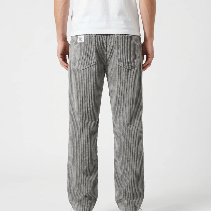 Pantalon en velours côtelé