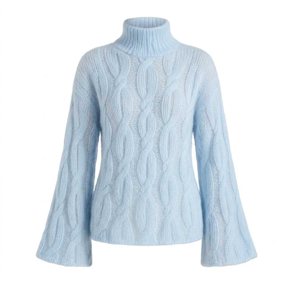 Masami pull torsadé bleu ciel sur fond blanc