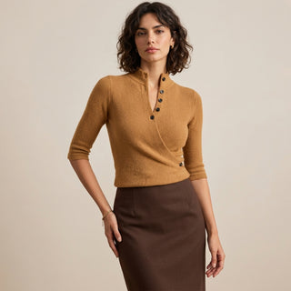 Masae – Pull cache-cœur camel porté look chic