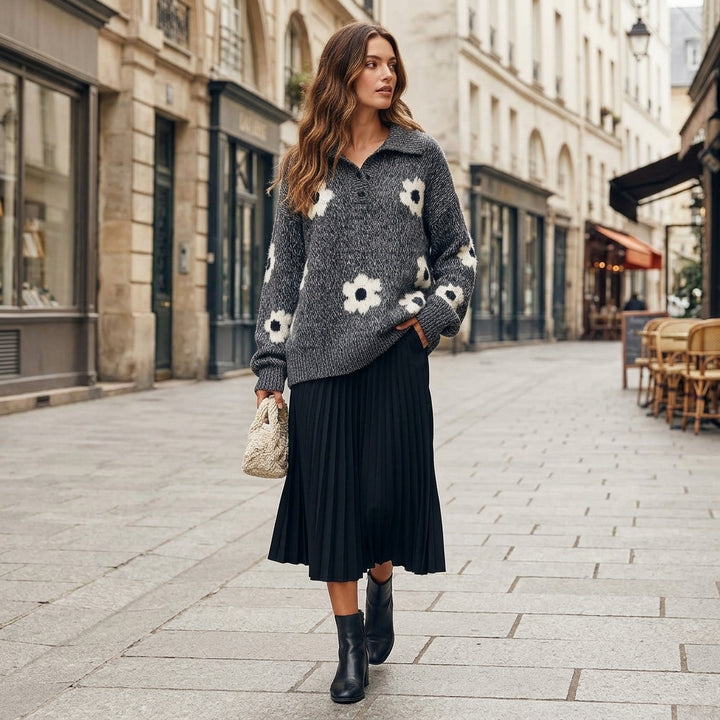 Chiharu – pull jacquard fleuri look urbain sur modèle