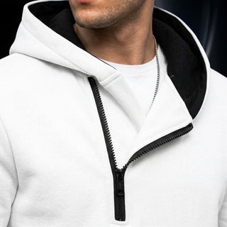 Kiri – gros plan zip oblique et texture tissu