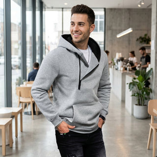 Kiri – sweat à capuche porté en extérieur urbain