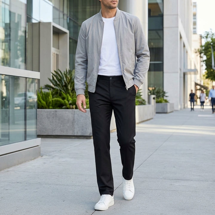 Pantalon droit Katsu en situation urbaine