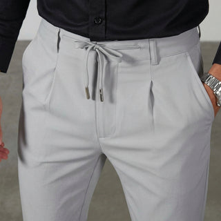 Takumi - Gros plan taille cordon et pinces