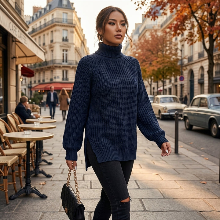 Michiru – Pull col montant porté en extérieur style urbain chic
