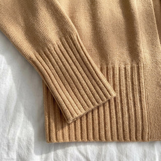 Gilet long Sachiko – gros plan sur la maille et finitions côtelées
