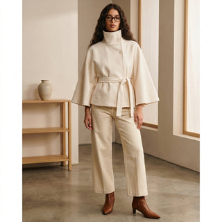 Tenue complète manteau cape avec pantalon fluide et bottines